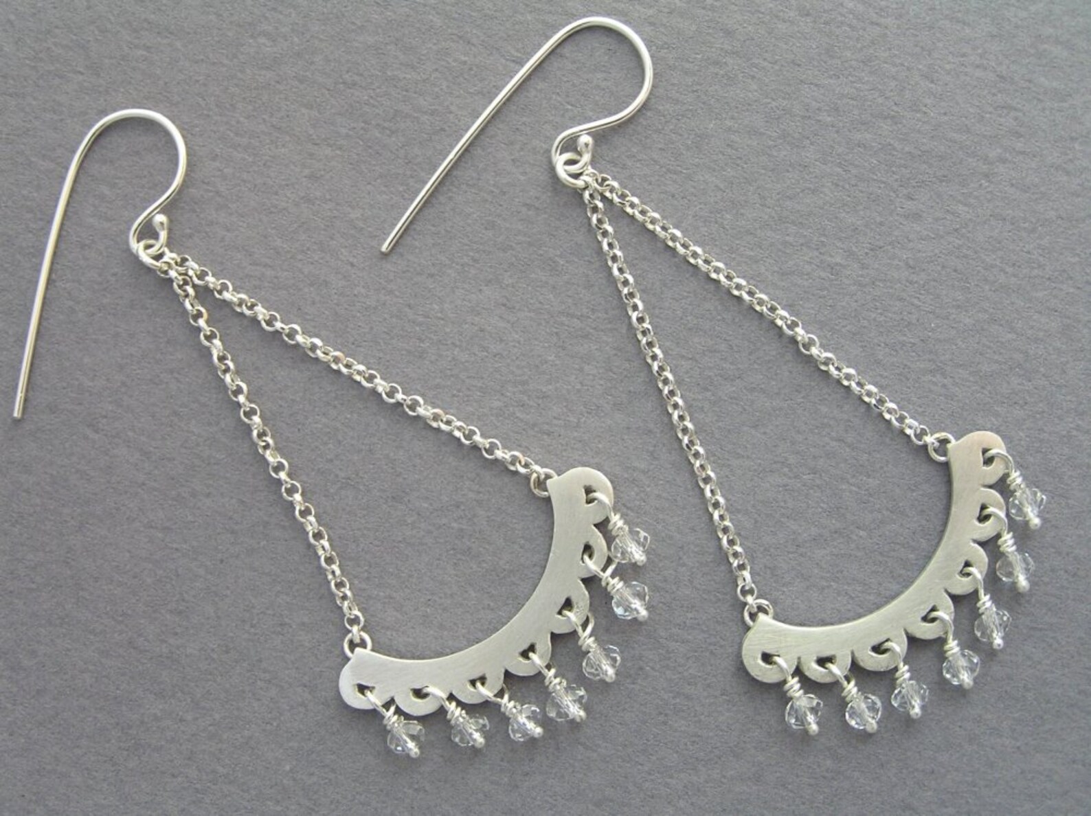 •ALICE• silver dangle earrings