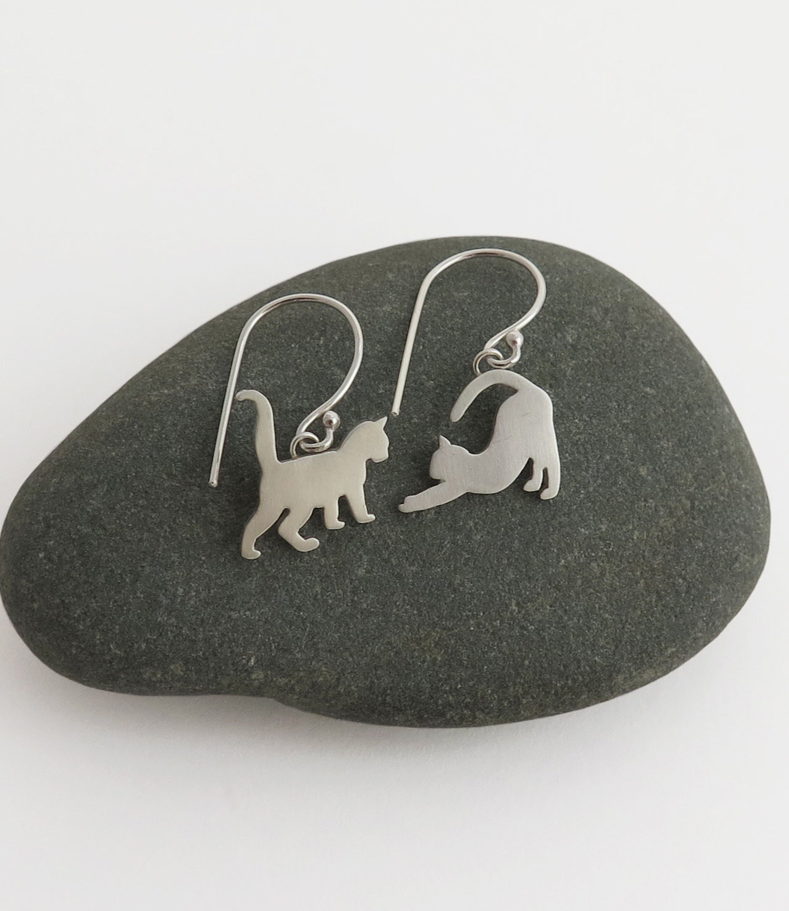 Cat Earrings Sterling Silver Dangle Earrings Cat Jewelry Etsy