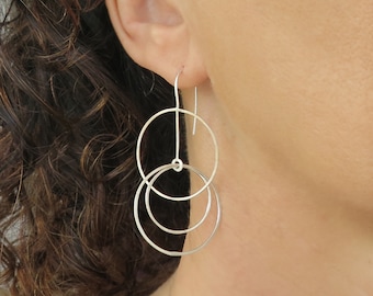 Long Dangle Earrings, Dangle Circle Earrings, Silver Hoop Earrings, Unique Hoop Earrings, Long Hoop Earrings, Lightweight Earring, Mobile