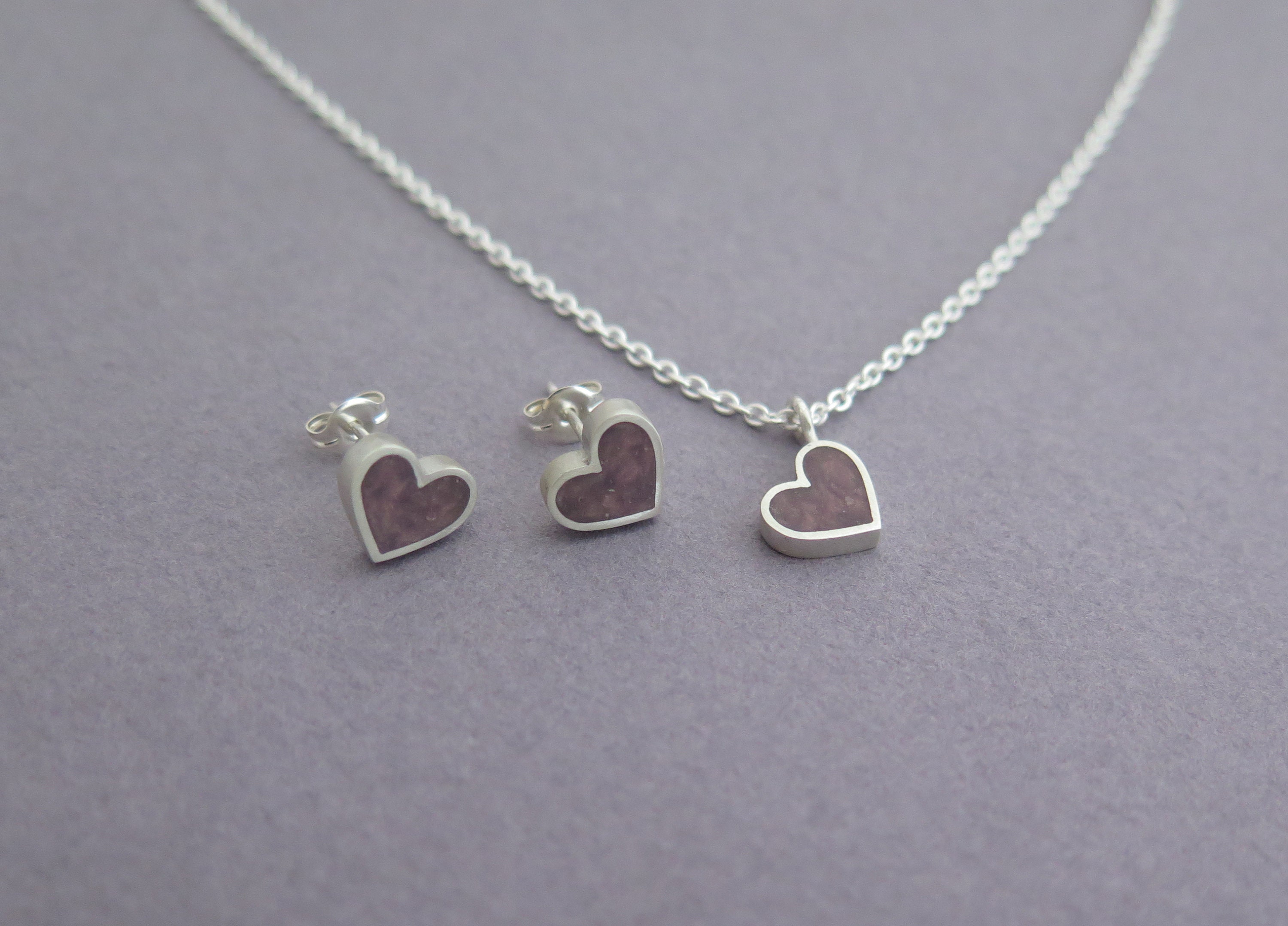 Alana Heart Stud Earrings / FYB Littles main image 1