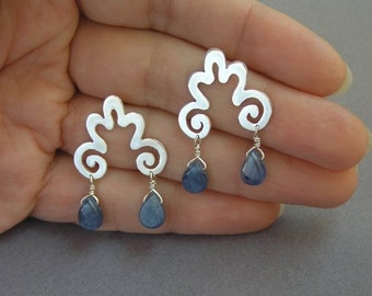 Sterling Silver Curvy Dangle Earrings with Blue Kyanite Drops - Cloud Earrings - Curly Spiral Earrings