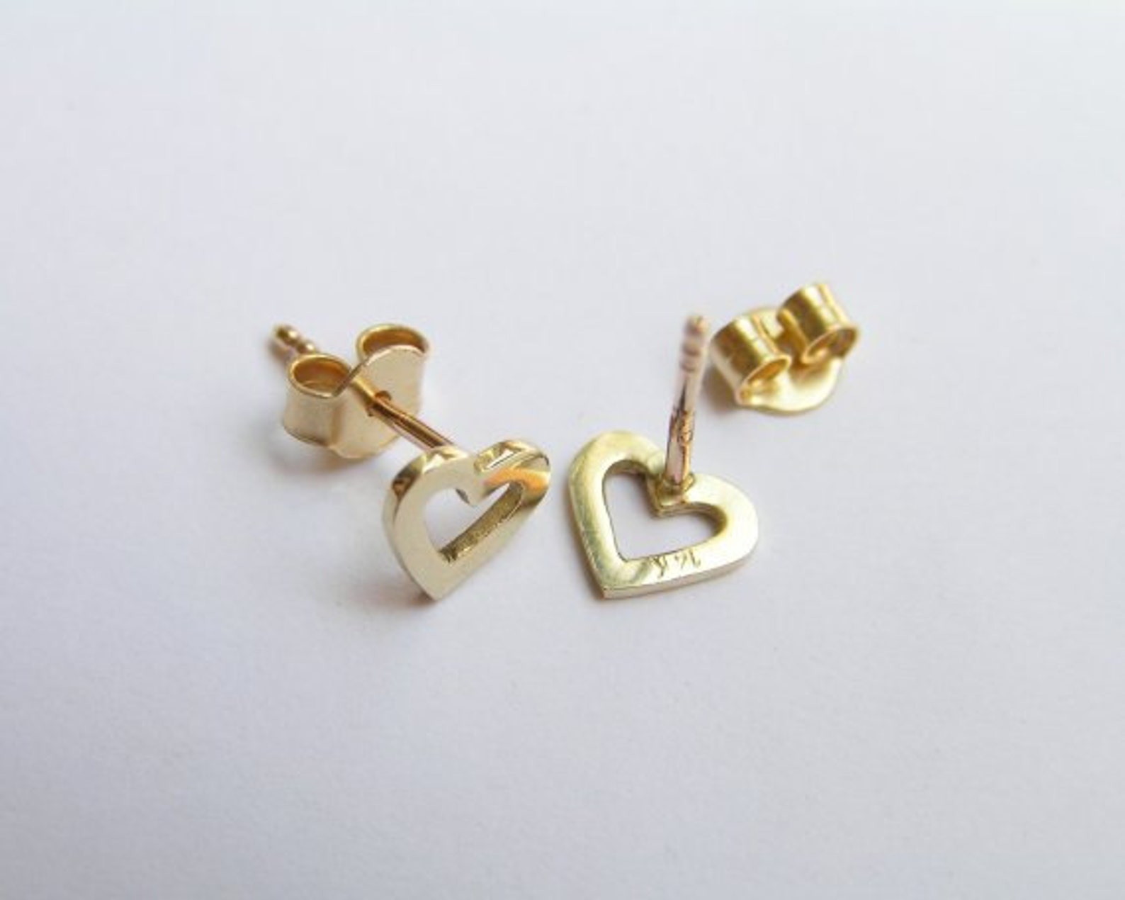 14k Gold Heart Earrings Solid Gold Studs Small Heart Etsy