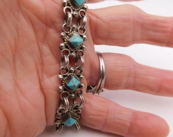 Turquoise Link Bracelet TL 13 Mexico Sterling Silver 31 grams 6 3/4 inch closed