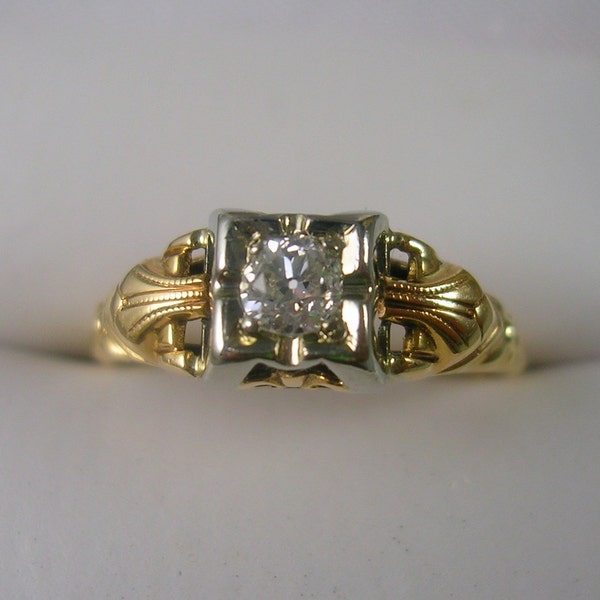 1930s Antique Diamond Engagement Ring White and Yellow Gold 14K .17Ct Size 5.75