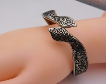 Snake Bracelet Silver Plated Vintage 7.25Wearable length 35.7 grams