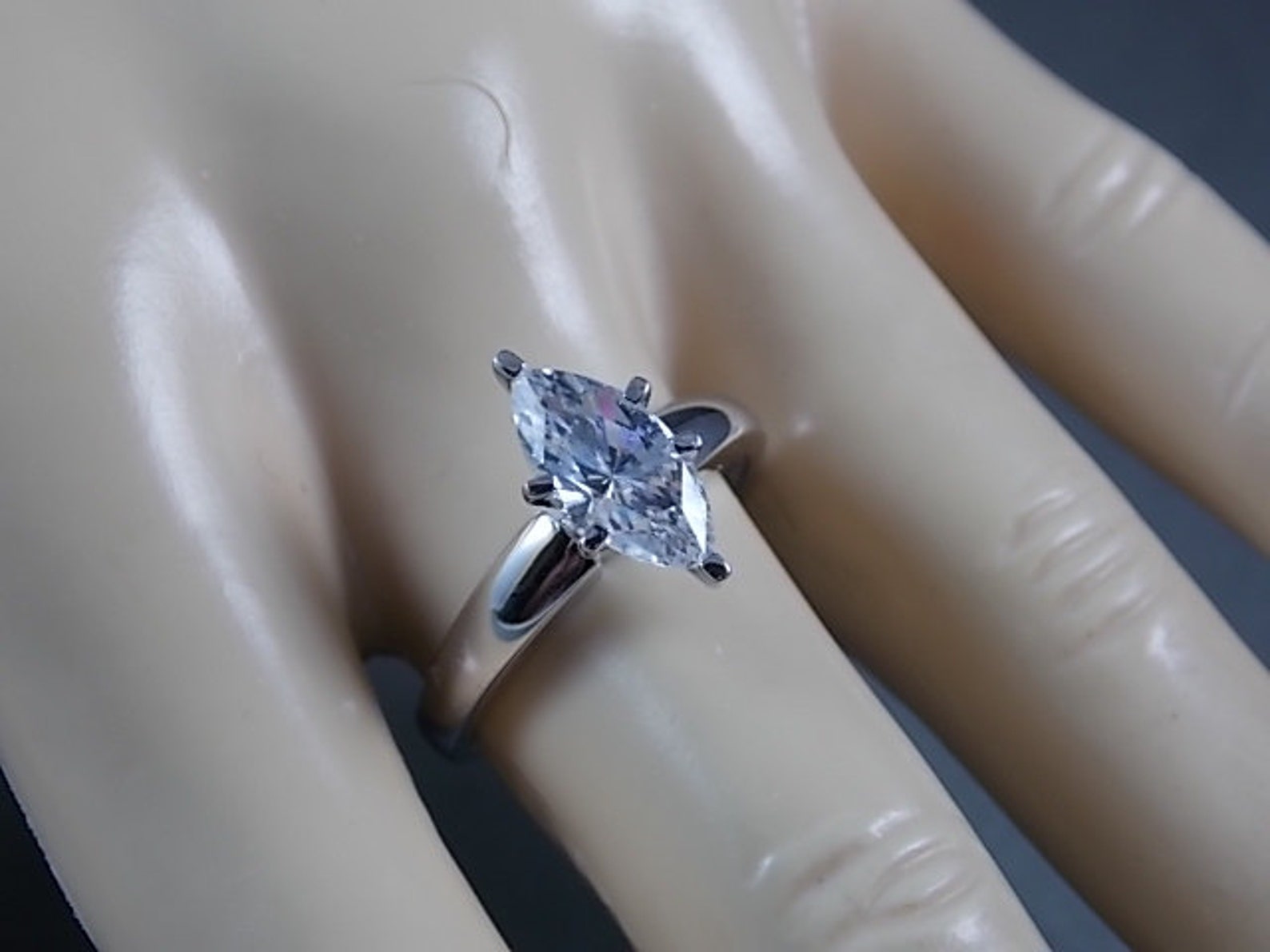 Marquise Cubic Zirconia 2 Carat White Gold 14K Size 8 Engagement Ring ...