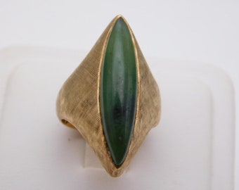 Estate Jade Ring 1970s Elongated Jade 14K YG Brushed 11 Grams Size 7.25