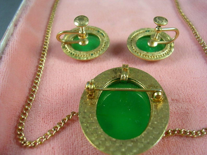 Antique Green Glass & Mother of Pearl Cameo Jewelry Set 14K GF 1 1/2 X 1 inches image 3