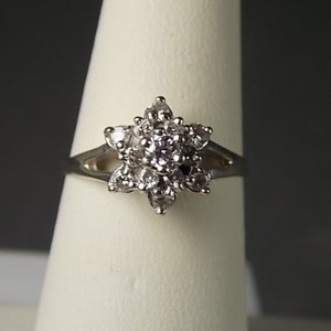 1950s Diamond Flower Ring .58 Carats White gold 14K 2.88 gm size 6 Engagement Ring image 2