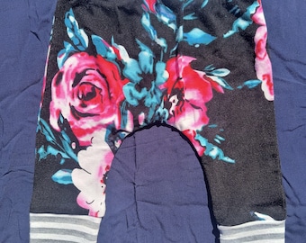 Black flower with Striped Bands, Grow with Me Harem pants, 3-12m