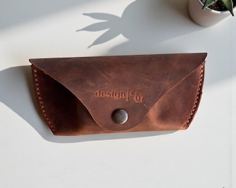 Handmade Crazy Horse Leather Sunglasses Case, Personalized Sunglasses Pouch, Minimalist Leather Glasses Holder, Eyeglasses Sleeve Gift Her