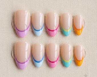 Handmade Custom Gel Press On Nails, Premium Quality Handpainted Nail Set, Trendy Reusable Salon Look Nails