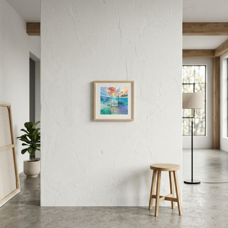 K&ouml;nnte beinhalten: Ein quadratischer Kunstdruck in einem Rahmen mit einem lebendigen, abstrakten Landschaftsgem&auml;lde in wirbelnden Orange-, Rosa-, Blau- und Gr&uuml;nt&ouml;nen. Das Kunstwerk ist mittig an einer wei&szlig;en Wand platziert und zeigt eine Textur mit Pinselstrichen.