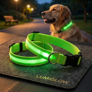 Puede incluir: Un letrero de madera rústico con el texto "Welcome to our home" en un estilo manuscrito. El letrero presenta un acabado envejecido y un diseño sencillo y acogedor, perfecto para un porche o entrada.