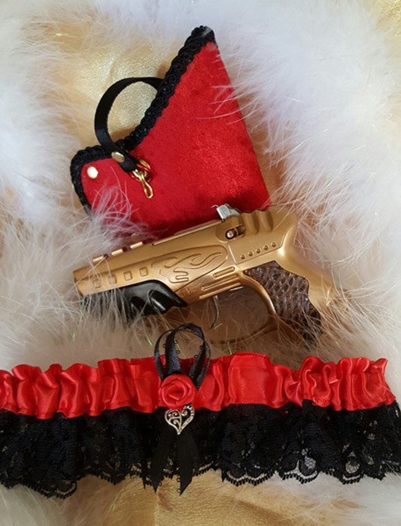 Wedding or Costume Steampunk Garter with Gun and Holster. Etsy