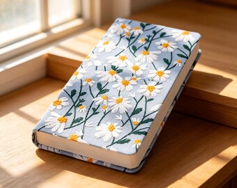 Notitieboekje van geborduurde stof, A6-formaat, dagboek met stoffen kaft en lintje als bladwijzer, blanco gelinieerde pagina's, leuk schrijfnotitieboekje als cadeau