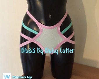BOOTY- Vintage style high waisted shelfbutt strapped thong panty knickers