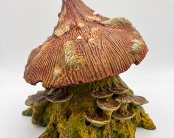 3D printed Magic Mushroom Hideout - Decoration for and Vivariums Terrariums - D&D Wargaming Terrain - Tabletop Gaming