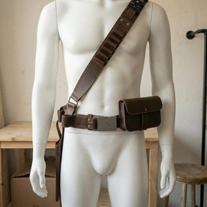 Handgefertigter Mandalorian Gürtel aus Leder - Star Wars Cosplay Kostüm Bild 1
