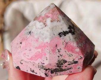 Rhodochrosite Diamond-shaped Peru Creamy pink Natural crystals Souvenirs Gifts for couples Gifts for friends Gifts for family