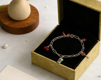 Personalisierbares Muttertags Bettelarmband, personalisiertes Geschenk für Mama mit benutzerdefinierten Anhängern, personalisiertes Schmuck Geschenk