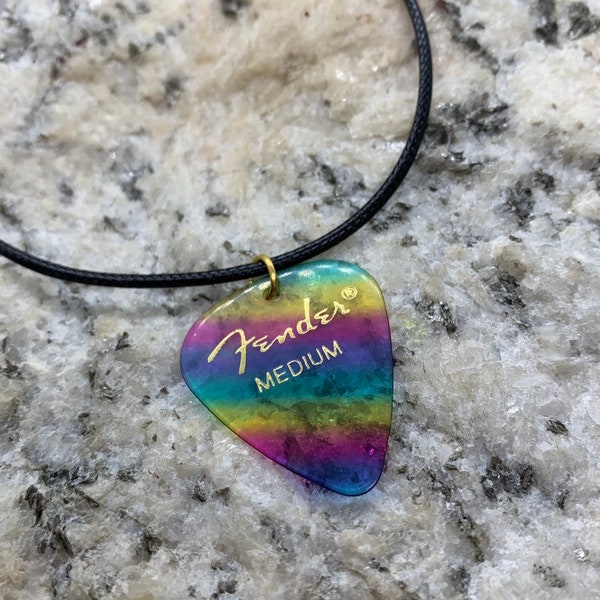 Fender Rainbow Translucent Guitar Pick Necklace