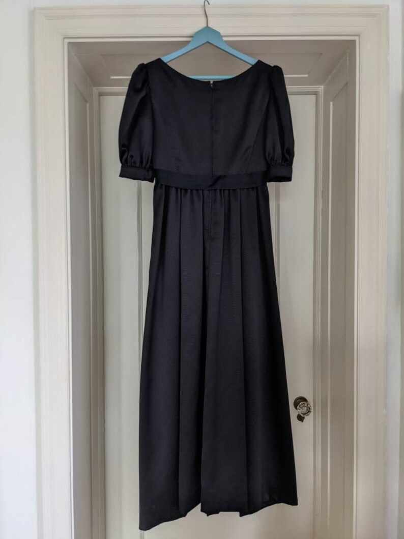 1960s Babydoll Mollie Parnis Elegant Puff Sleeve Gown Mollie Parnis Black Dress Small image 5