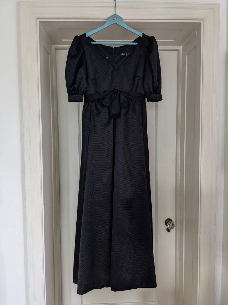 1960s Babydoll Mollie Parnis Elegant Puff Sleeve Gown Mollie Parnis Black Dress Small image 3