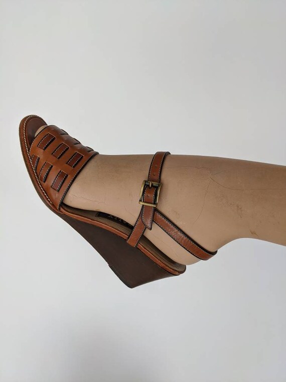 Size 6 1990s BALLY Leather Wedge Sandal Basketwea… - image 4