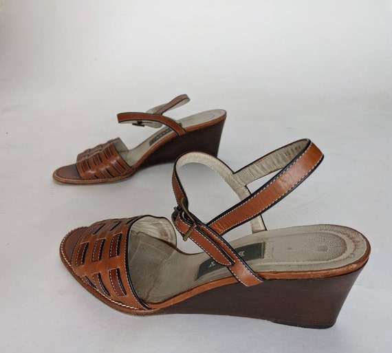 Size 6 1990s BALLY Leather Wedge Sandal Basketwea… - image 5
