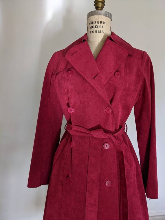 1970s Ultra Suede Trench Coat and Skirt Set by Gi… - image 4