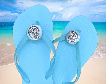 Silver Sea Shell Flip Flop Accessories, Summer Sandal Jewelry, Croc Style Shoe Accessory, Ocean Lover Charms