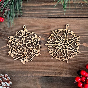 Wooden Musical Violin Snowflake Ornament, Musician Gift, Music Ornament, Music Note Ornament, Treble Clef Ornament, Music Teacher Gift