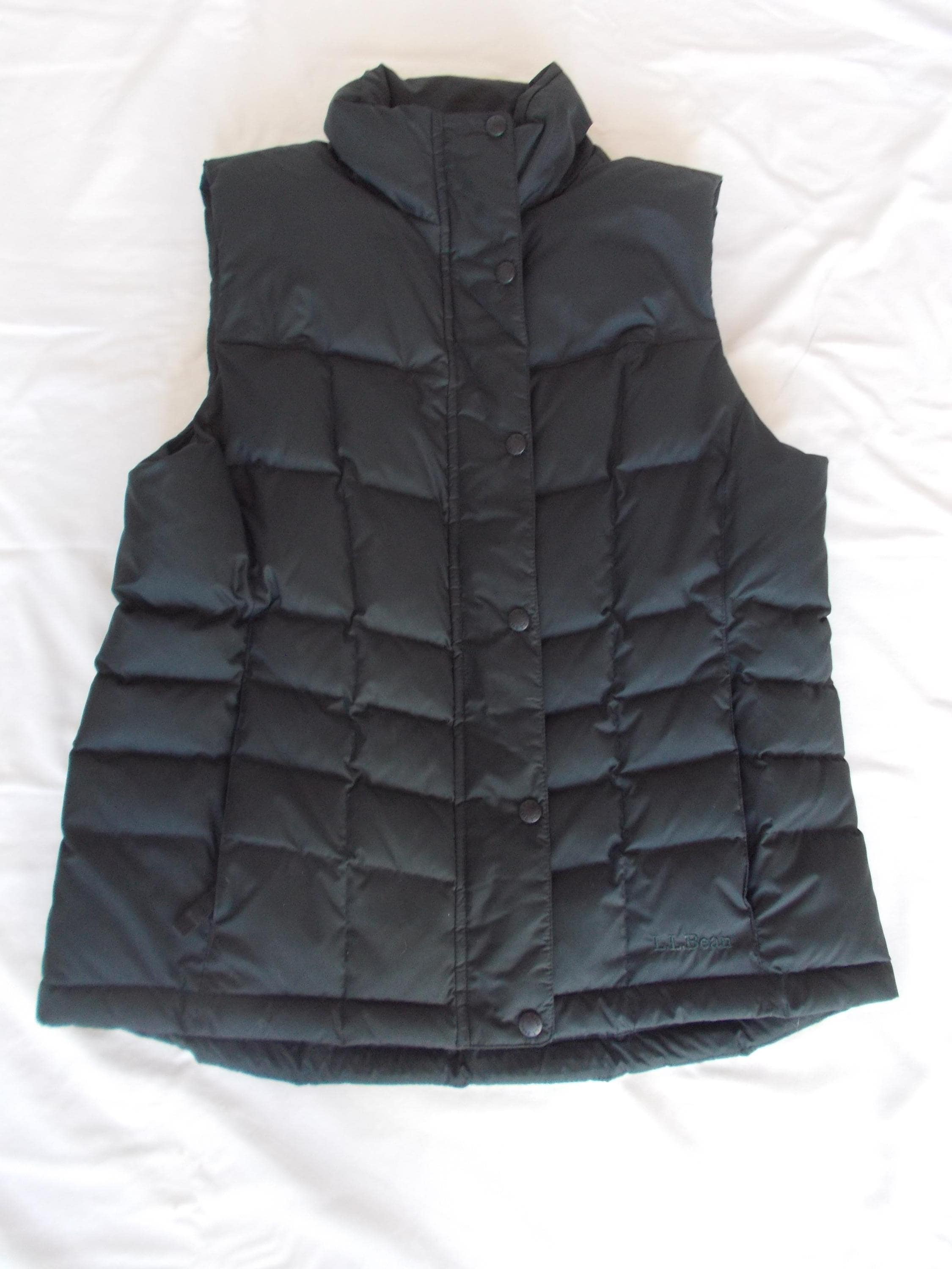 Extremely Rare USA Made 80s L.L.Bean White Tag Down Vest