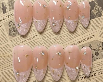 Transparante blush gouden folie strass steentjes French tips plaknagels, kanten amandelvormige nepnagels