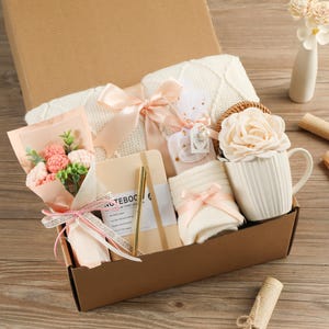 Coffret soin personnel pour femme,Coffret cadeau pour maman,Cadeau d'encouragement,Cadeau d'anniversaire,Câlin dans une boîte,Coffret cadeau Hygge confortable avec couverture