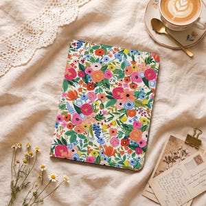 Funda Cottagecore Flowers 2026 para iPad de 11/13 pulgadas Air M4 M3 5/4/2.ª generación, iPad Pro M5, iPad A16/10/9.ª generación, iPad Mini 6/7. Funda para niños/adultos.