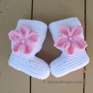Knitting Pattern 229 | Baby Booties with Flower, Embellishments for Baby Boys and Girls