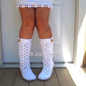 Crochet Boot Pattern Crochet Pattern 138 Elegant Women's Boots Ladies Crochet White Slippers Pattern Lace Boots Winter Christmas Gift image 2