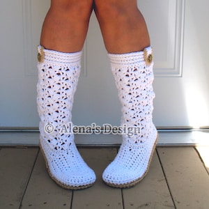 Crochet Boot Pattern Crochet Pattern 138 Elegant Women's Boots Ladies Crochet White Slippers Pattern Lace Boots Winter Christmas Gift image 4