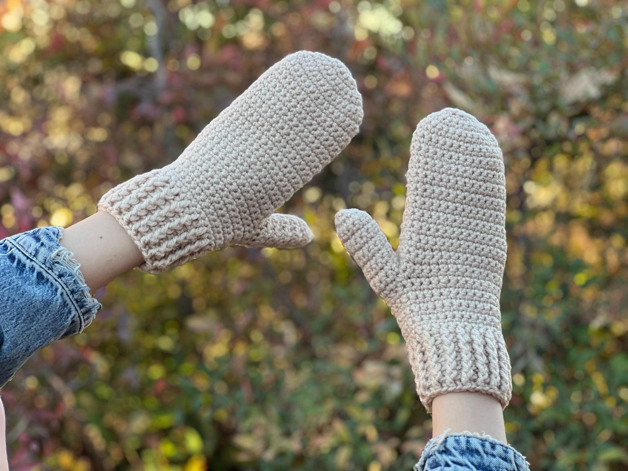 39 Crochet Mittens with Ornaments, Fingerless Mitts, and Baby Sets 35 Crochet Pattern 105 Adult Mittens in three sizes Adults