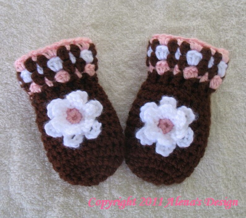 Crochet Pattern 034 Flower Baby Mittens Thumb-less Mitten Pattern Baby Girl image 2
