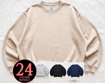 Paquete de maquetas de sudadera Gildan 18000 con vista plana: maquetas de suéteres extragrandes transparentes, conjunto de maquetas de sudaderas modernas con cuello redondo y vista plana.