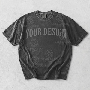 Pepper Comfort Colors 1717 Flat Lay Mockup: Streetwear Look