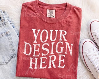 Comfort Colors 1717 Red Folded Mockup: CC1717 Fold Mockups, C1717 Template