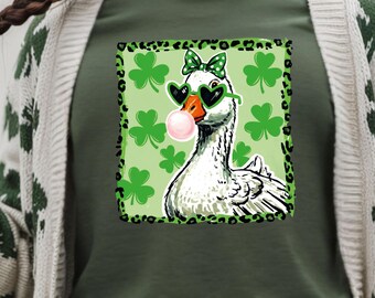 St Patrick Goose Shirt Cute Shamrock Tee : Funny Lucky Irish St Patricks Day Tshirt