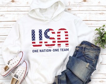 USA Flag Hoodie: Retro Patriotic American Sweatshirt