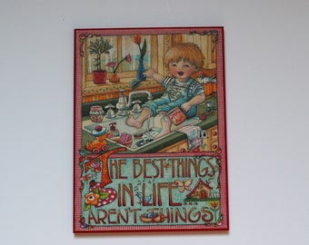 Vintage Mary Engelbreit Colorplak Framed Wall Art Plak #ME139 - The Best Things in Life Aren't Things - Little Boy in Kitchen Sink