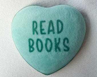 Read Books Plush Badge - Green Bookish Heart Pin