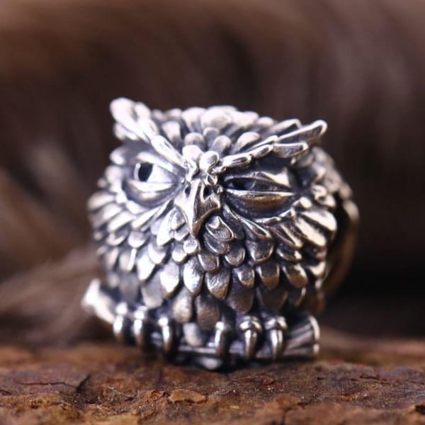 Cuenta de búho de plata esterlina: Padre del bosque, símbolo de fuerza, sabiduría y protección.
